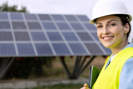 Sistema de gestão para integrador solar: como escolher